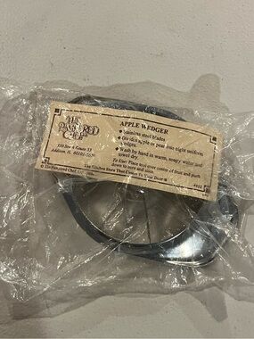 The Pampered Chef Vintage Apple Wedger Stainless Steel Blades
